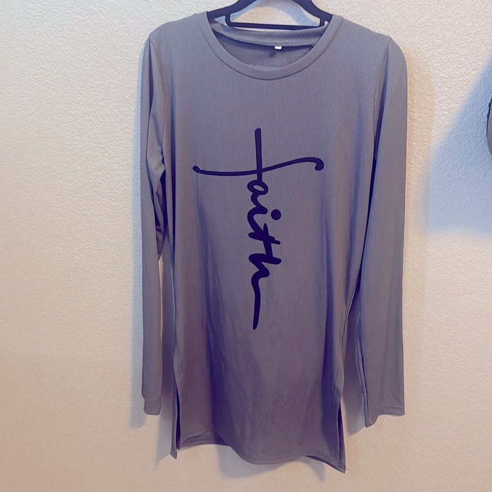 Faith 2pc Set-Gray - Picture 1 of 4